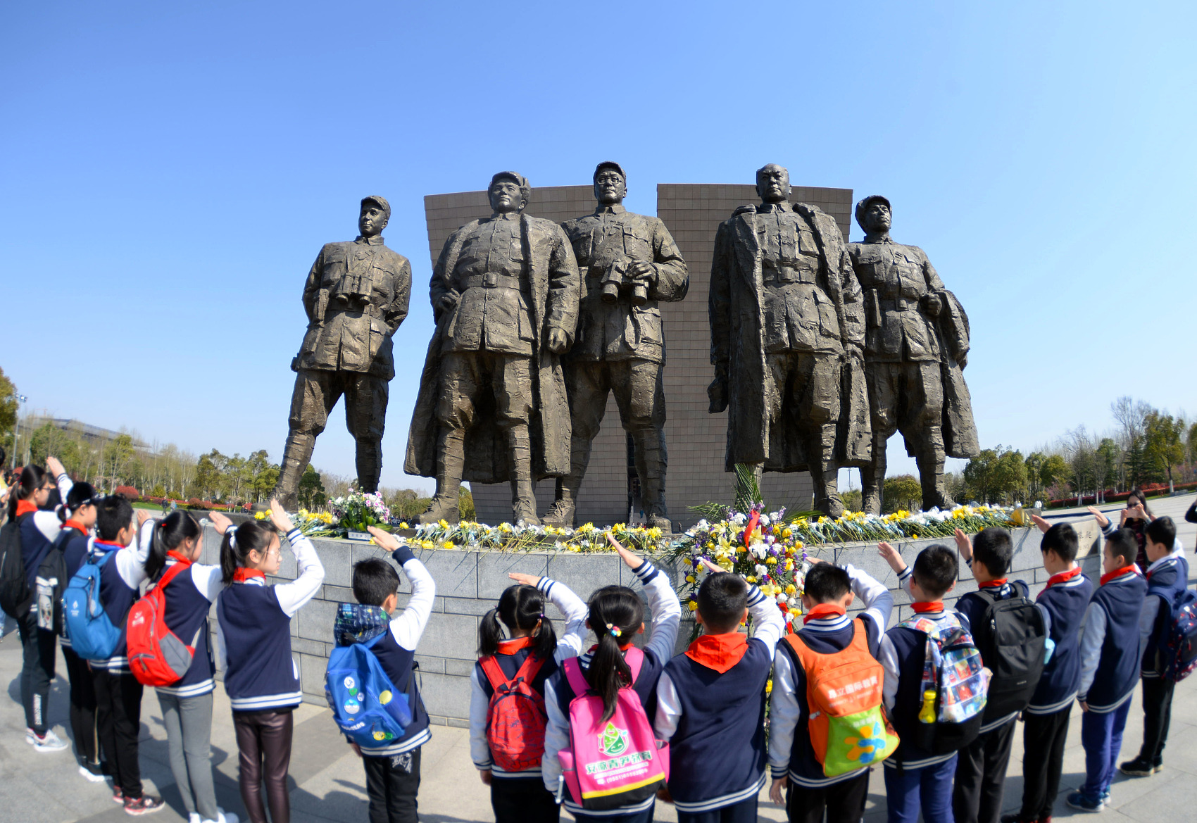 百万雄师过大江·渡江战役胜利75周年