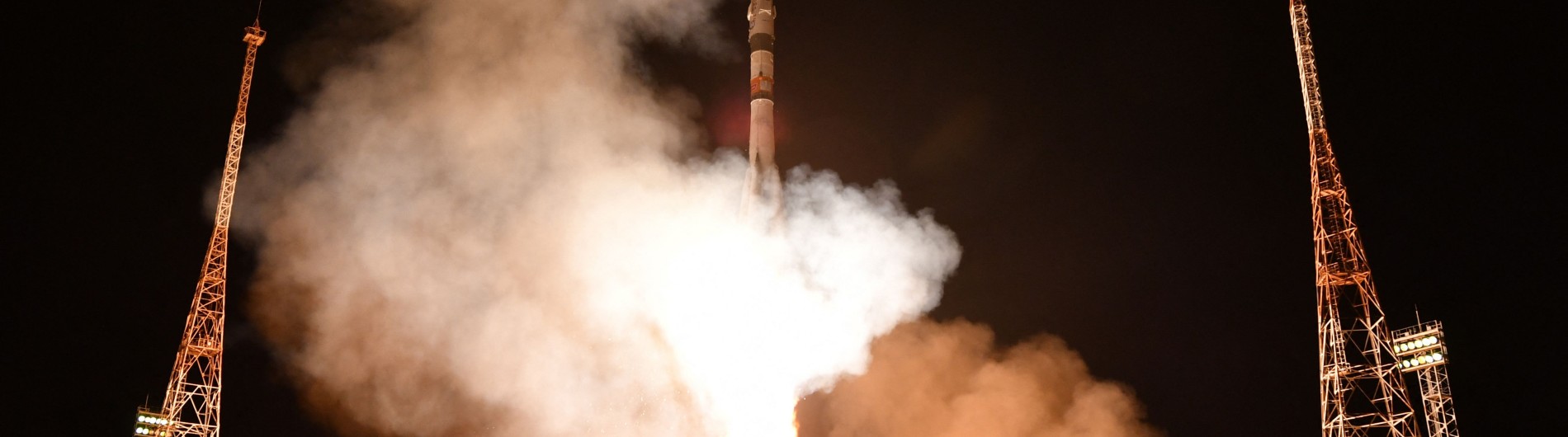 俄空天军发射一枚“联盟-2.1b”中型运载火箭