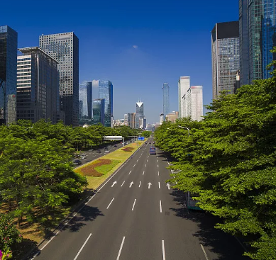 汉阳芳草路与汉新大道十字路口变畅通了